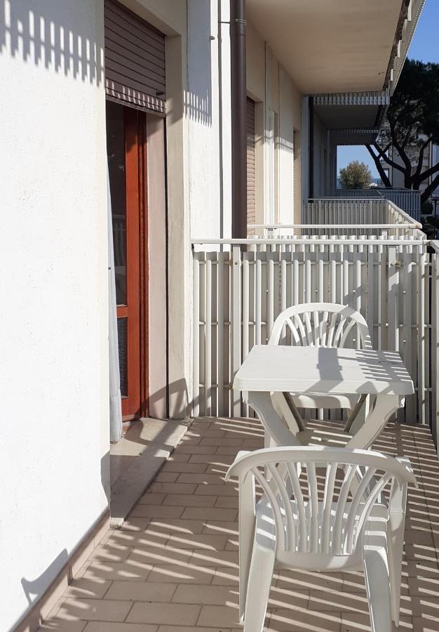Residence Gallo - Walterigato Apartments Per Solo Famiglie Lido di Jesolo Eksteriør bilde